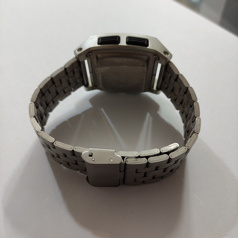 ساعت مچی دیجیتال مردانه اسکمی مدل 1368SL