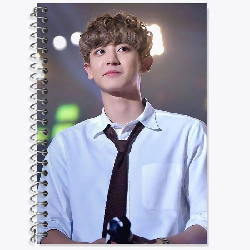 دفتر زبان 50 برگ خندالو مدل دو خط طرح پارک چانیول گروه اکسو EXO کد 13333