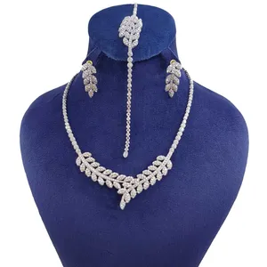 نیم ست طلا 18 عیار گالری طلای کانیار کد 001