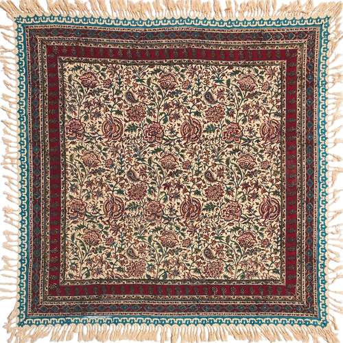 رومیزی قلمکار ممتاز اصفهان اثر عطريان طرح گل صد پر قاجار مدل G112سایز 80*80 سانتی متر
