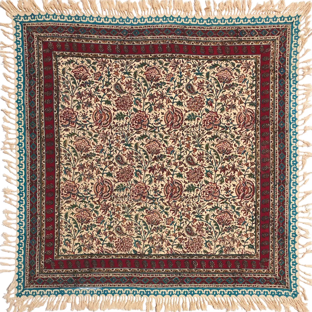 رومیزی قلمکار ممتاز اصفهان اثر عطريان طرح گل صد پر قاجار مدل G112سایز 80*80 سانتی متر