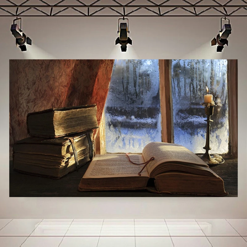 تابلو بوم طرح کتاب های قدیمی و شمع کد AR2090