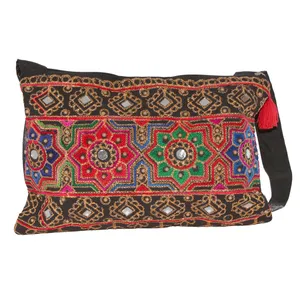 کیف دستی دست دوز زنانه مدل بلوچی کد 11