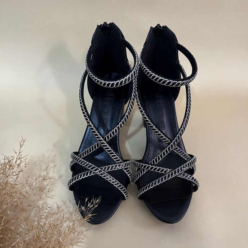 صندل زنانه مدل پاریس