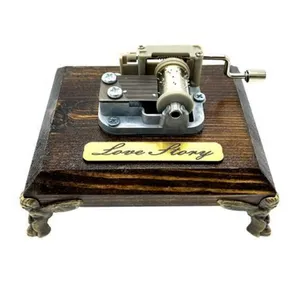 جعبه موزیکال ایل تمپو فلیچیتا مدل Love Story