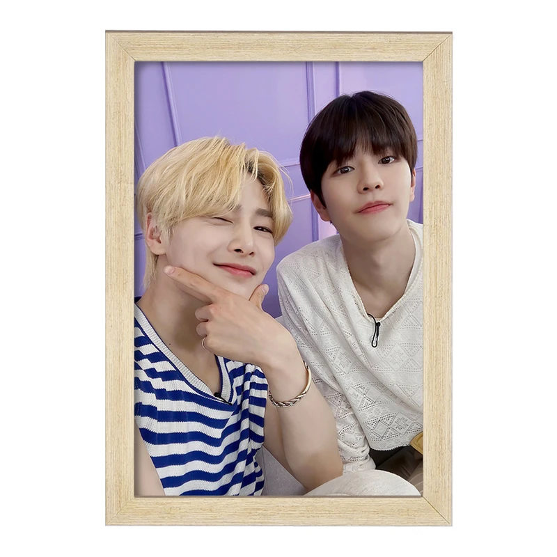 تابلو خندالو مدل جونگین و سونگمین گروه استری کیدز Stary Kids  کد 16898