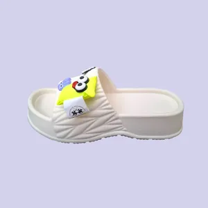 دمپایی زنانه مدل پیلو