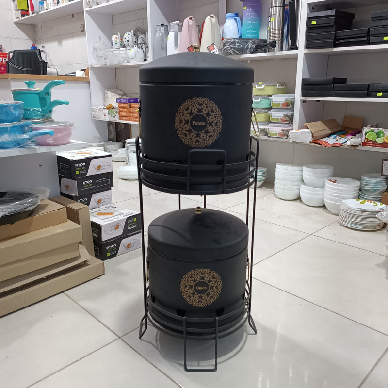 سبد سیب زمینی و پیاز سام ست مدل در دار