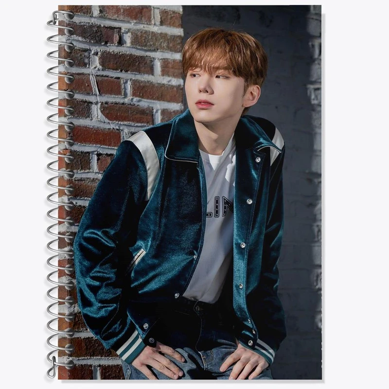 دفتر زبان 50 برگ خندالو مدل سه خط طرح کیهیون گروه مانستا اکس MONSTA X کد 21151