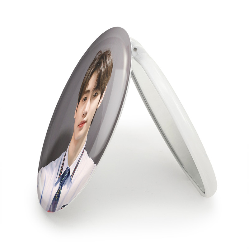 آینه جیبی خندالو طرح سونگهون گروه انهایپن ENHYPEN مدل تاشو کد 21958