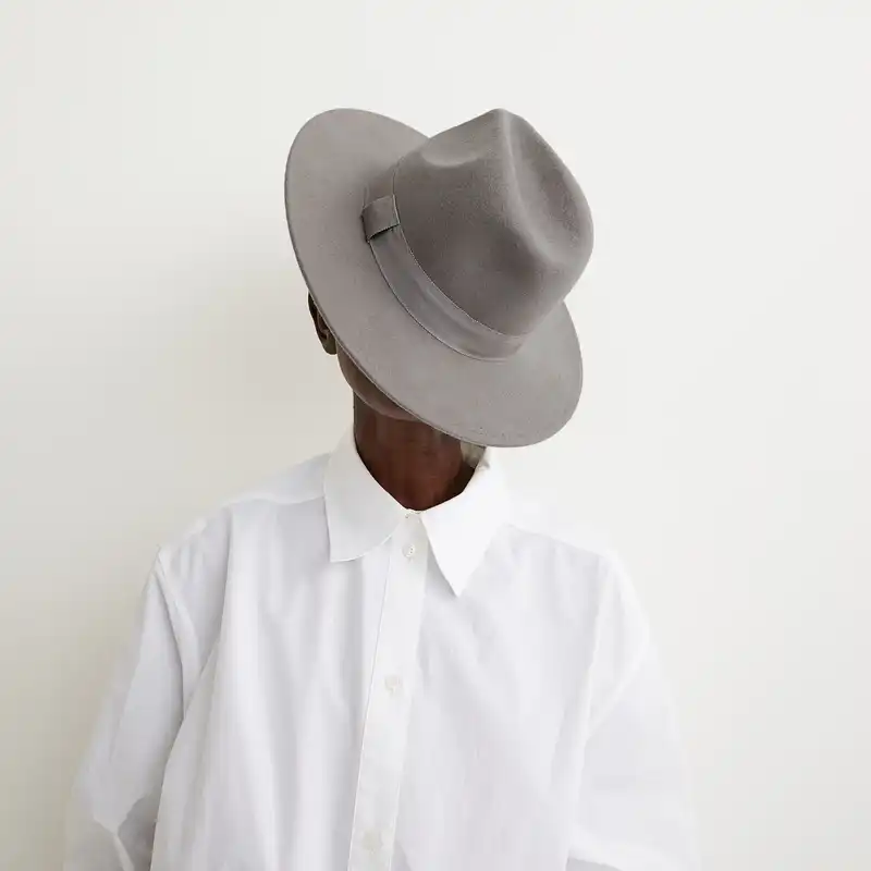 کلاه زنانه اچ اند ام مدل 0925978011