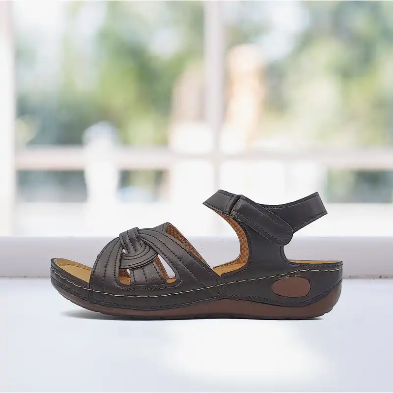 صندل زنانه شهپر مدل TRJ-02 کد 2-7398