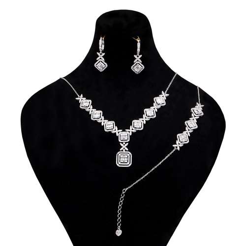 نیم ست نقره زنانه مدل GTA-680