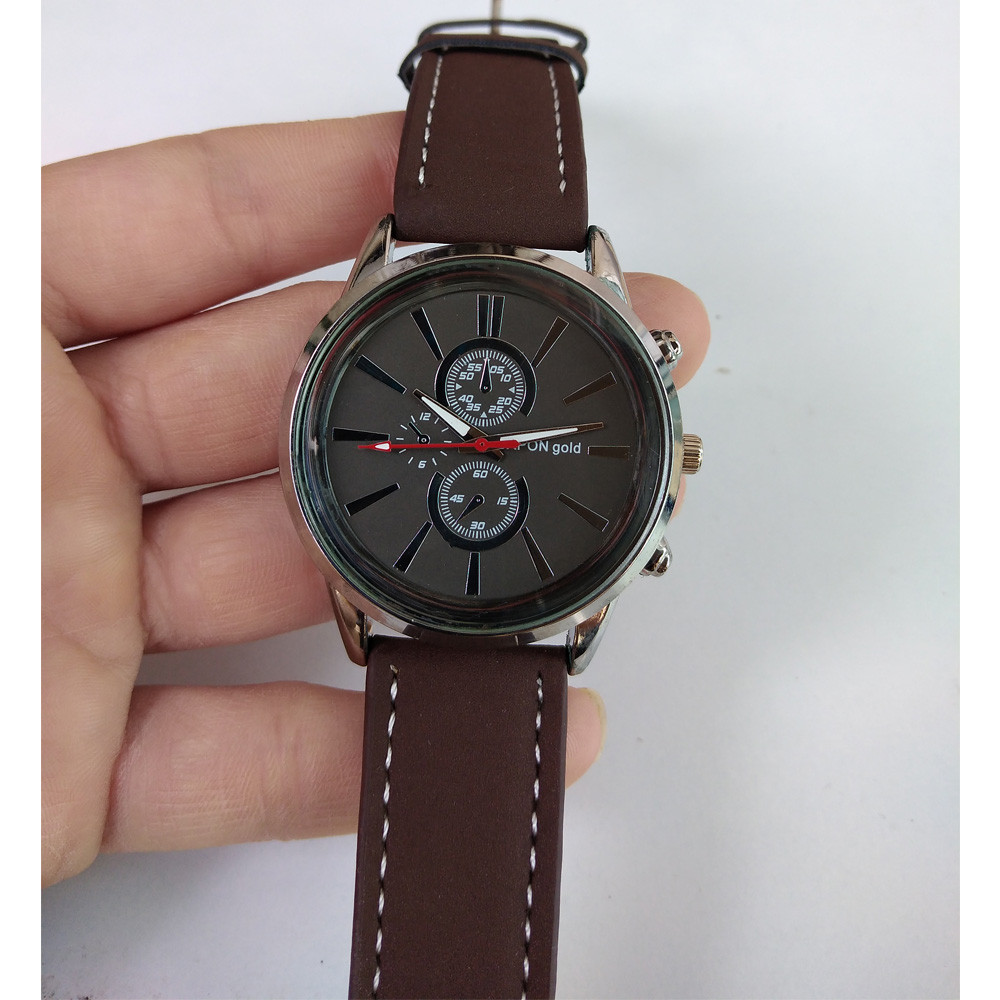 ساعت مچی عقربه ای پسرانه مدل بند جیر کد 1121JG