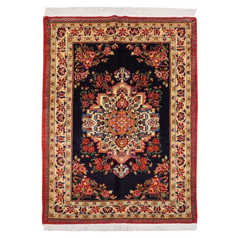 فرش دستباف یک و نیم متری طرح ترنج مدل AA126
