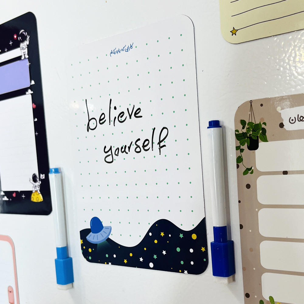 تخته وایت برد چاپ بهار مدل مغناطیسی طرح فضایی کد 13 به همراه ماژیک