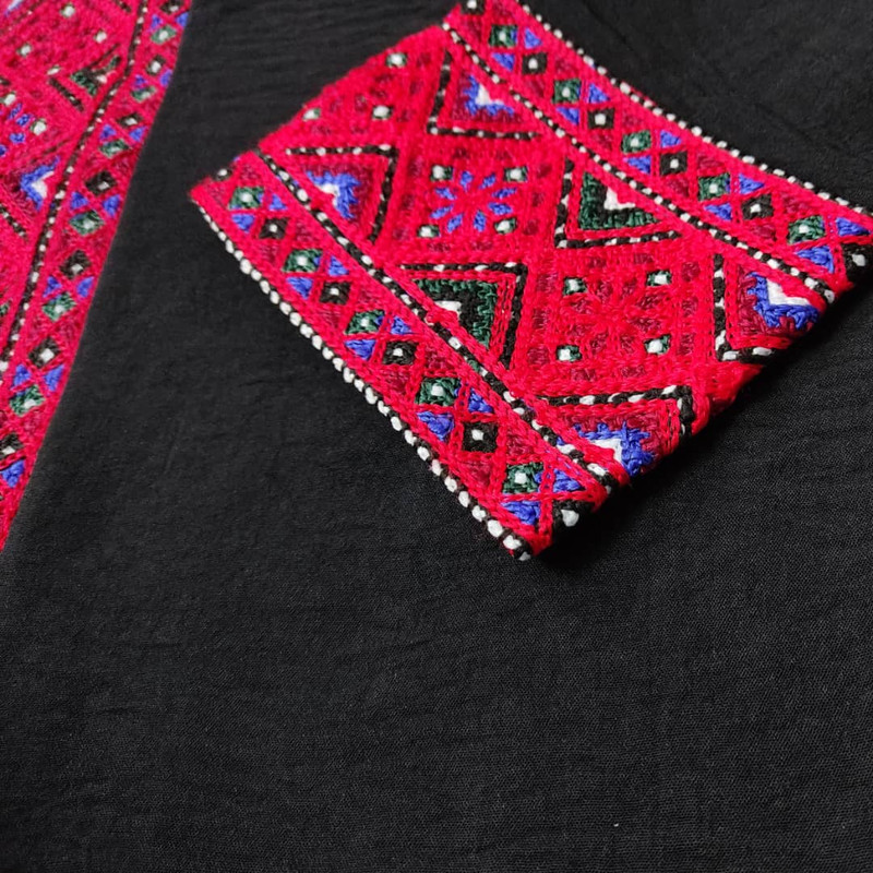 تونیک زنانه مدل ابر و بادی گلدوزی کد Bl