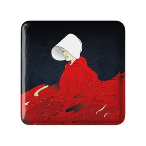 مگنت خندالو مدل سریال سرگذشت یک ندیمه The Handmaid&#39;s Tale کد 28640