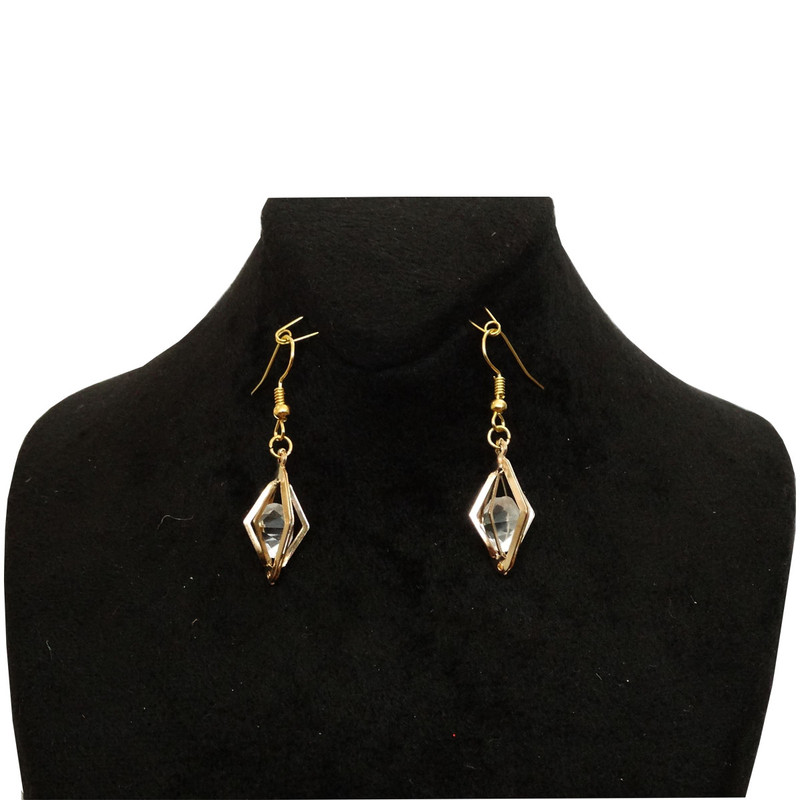 گوشواره زنانه مدل لوزی کد 09 گوشواره زنانه مدل لوزی کد 09