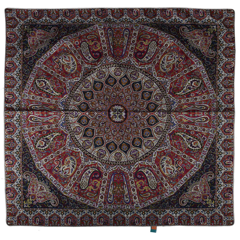 رومیزی ترمه ابریشم طرح پارادایس 2 مدل 15-02