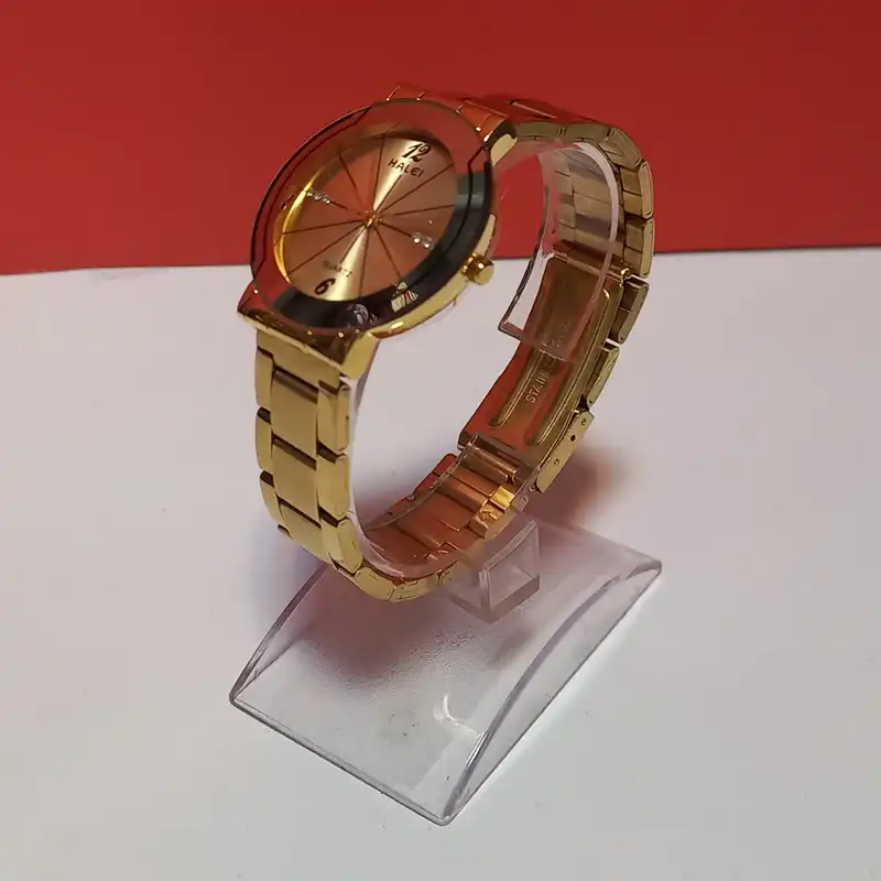 ساعت مچی عقربه ای مدل هالی کد m07678