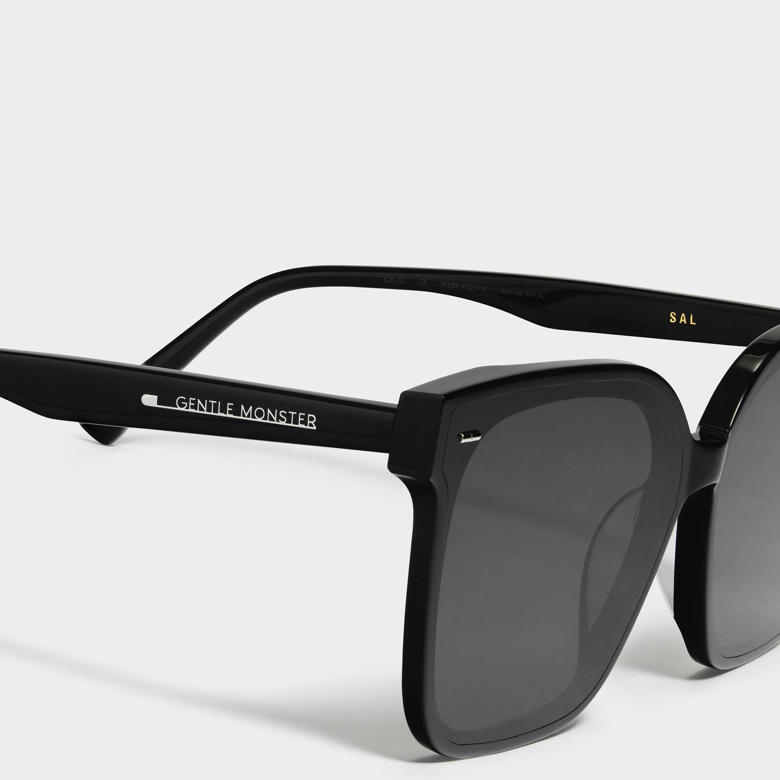 عینک آفتابی جنتل مانستر مدل SAL01 -  - 4