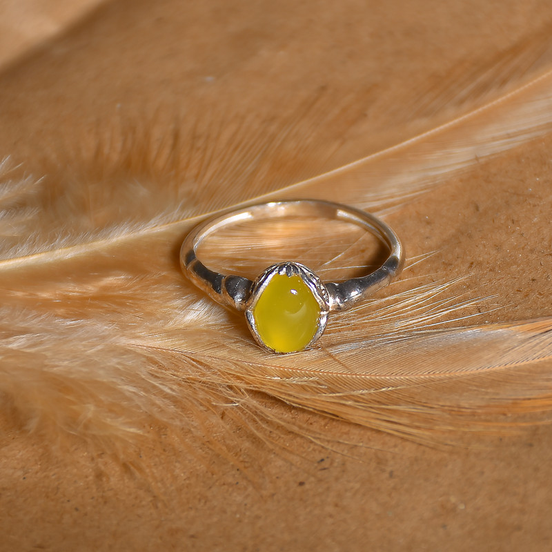 انگشتر نقره زنانه نقره جات لطفی مدل عقیق کد ANZS07E010 انگشتر نقره زنانه نقره جات لطفی مدل عقیق کد ANZS07E010