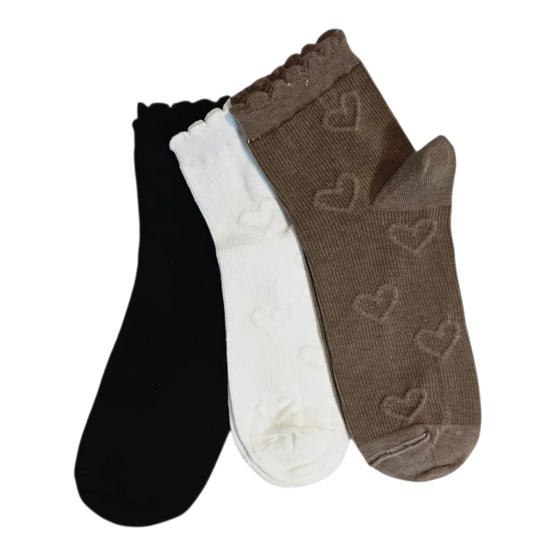 جوراب ساق کوتاه زنانه مدل  قلب برجسته لبه دار بسته 3 عددی