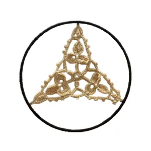 دیوارکوب بافتنی مدل مثلثی