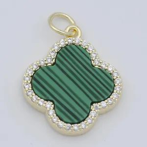 آویز گردنبند طلا 18 عیار زنانه قیراط کد GH2651