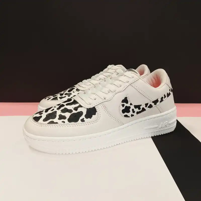 کفش پیاده روی زنانه مدل AIR10