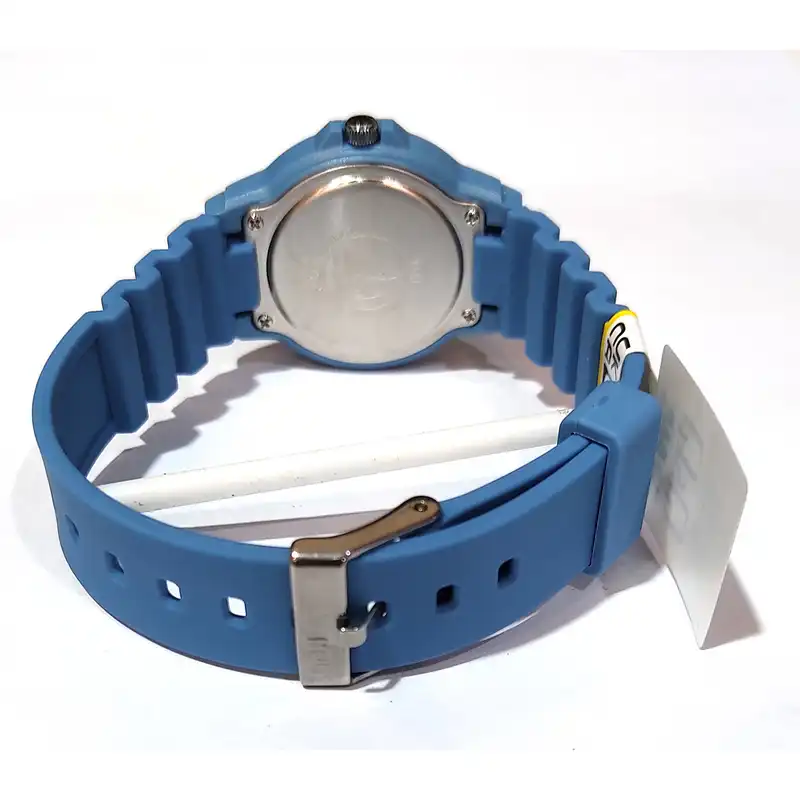 ساعت مچی عقربه ای کیو اند کیو مدل V07A-008VY