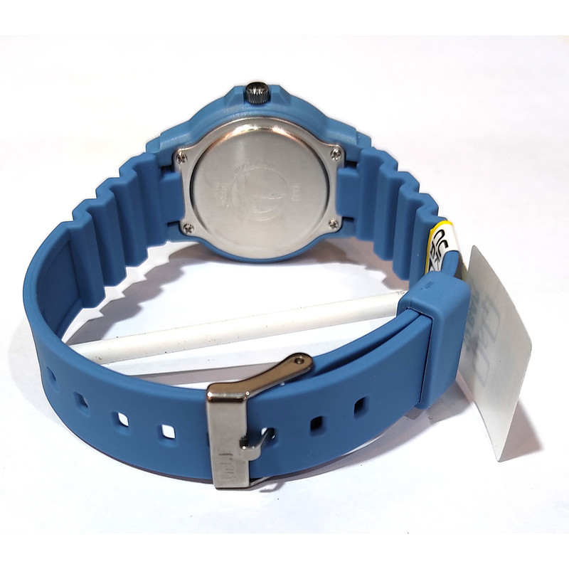 ساعت مچی عقربه ای کیو اند کیو مدل V07A-008VY