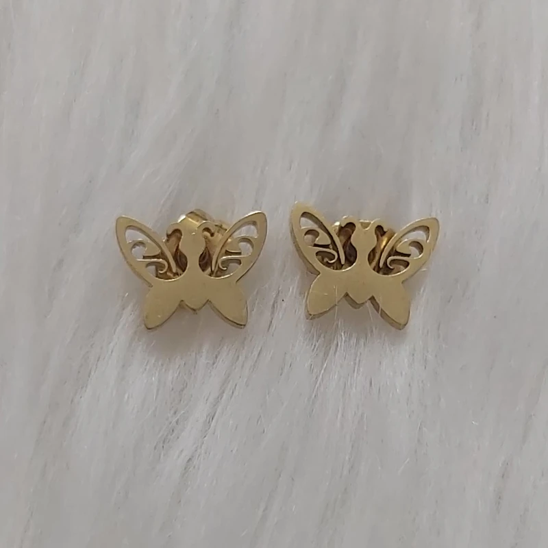 گوشواره زنانه مدل میخی طرح پروانه کد butf110