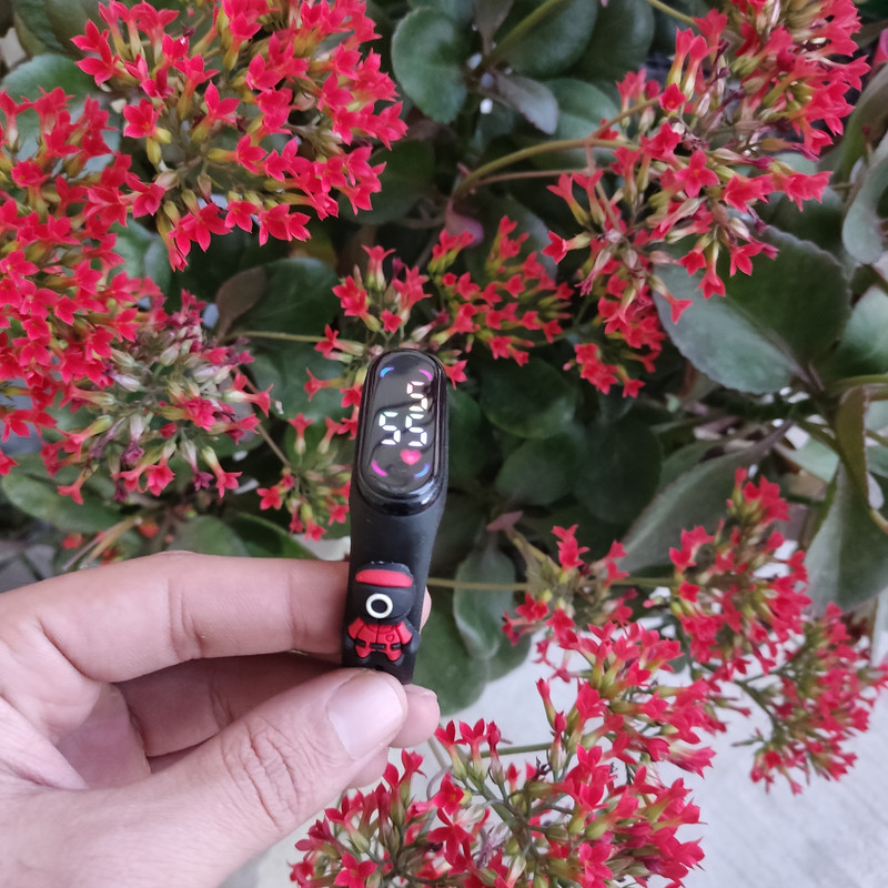 ساعت مچی دیجیتال مدل squid game کد D2 ساعت مچی دیجیتال مدل squid game کد D2