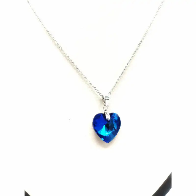 گردنبند زنانه سواروسکی مدل قلب 5701083