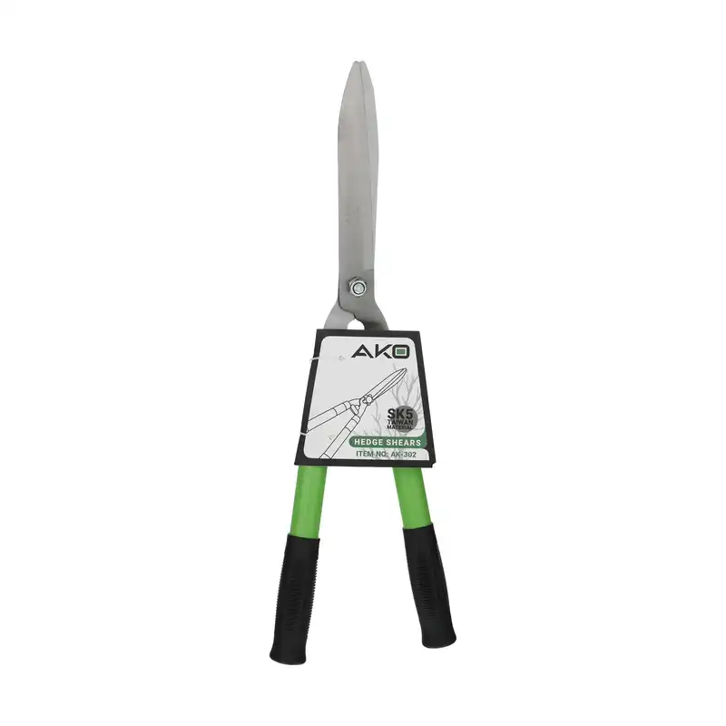قیچی شمشاد زنی آکو مدل AK-302