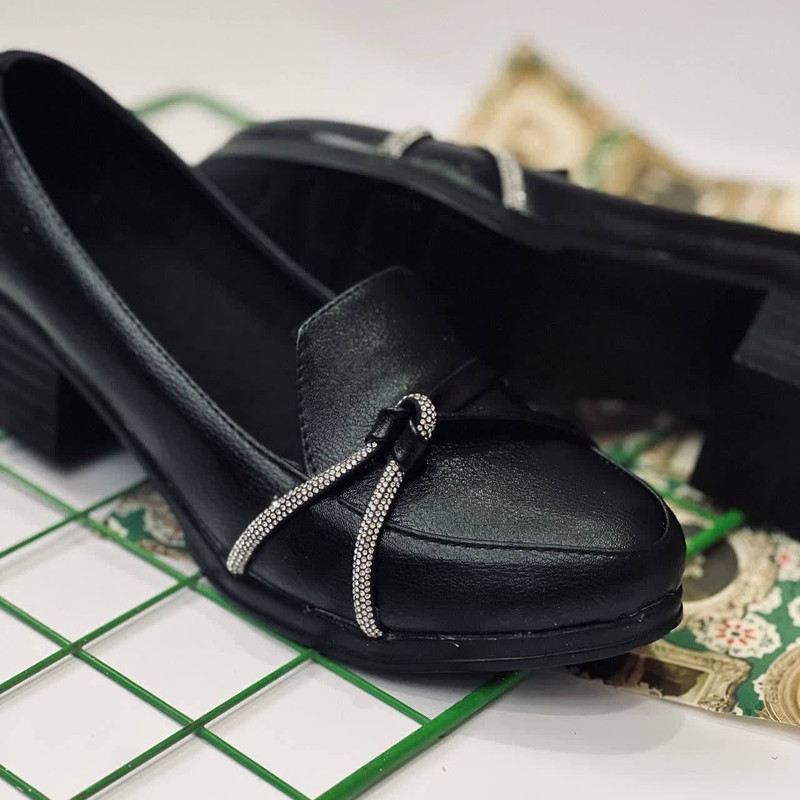 کفش زنانه مدل  نگین دار