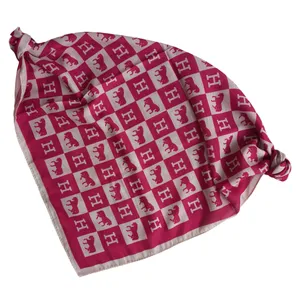 روسری زنانه مدل مینی اسکارف نخی چهارخانه اسب دار کد 61