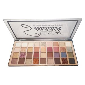 نقد و بررسی پالت سایه چشم دودو گرل مدل SM36 شماره B توسط خریداران