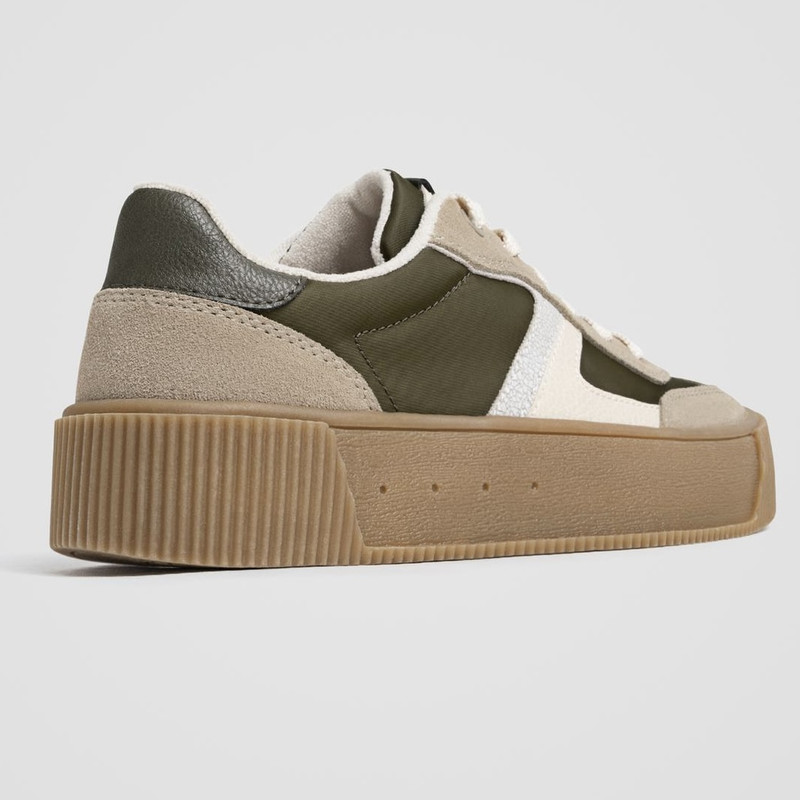 کفش روزمره زنانه استرادیواریوس مدل 2025