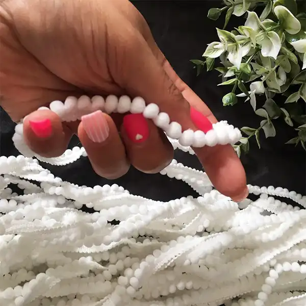 نوار یراق مدل پوم پوم کد 641 طول 26 متر