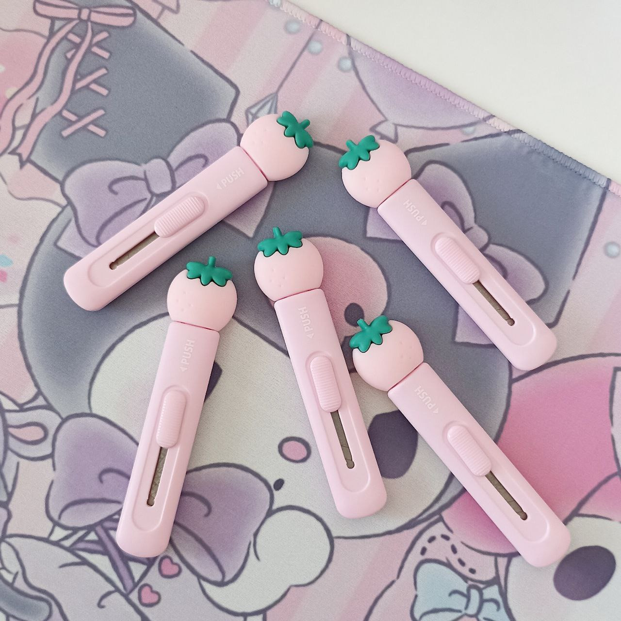 کاتر مدل توت فرنگی