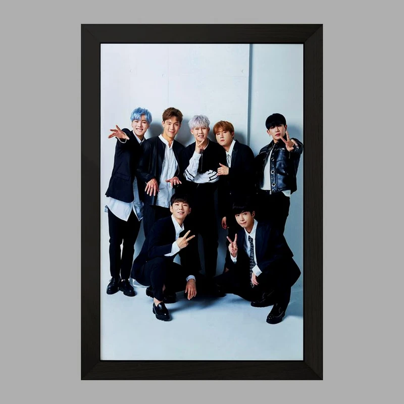 تابلو خندالو مدل گروه مانستا اکس MONSTA X  کد 12245