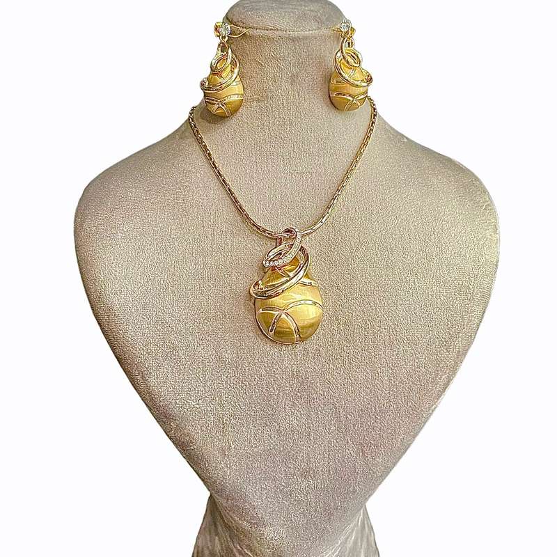 نیم ست زنانه کلیو مدل Ter12 نیم ست زنانه کلیو مدل Ter12