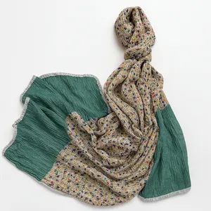 شال زنانه مدل پلیسه گل دار