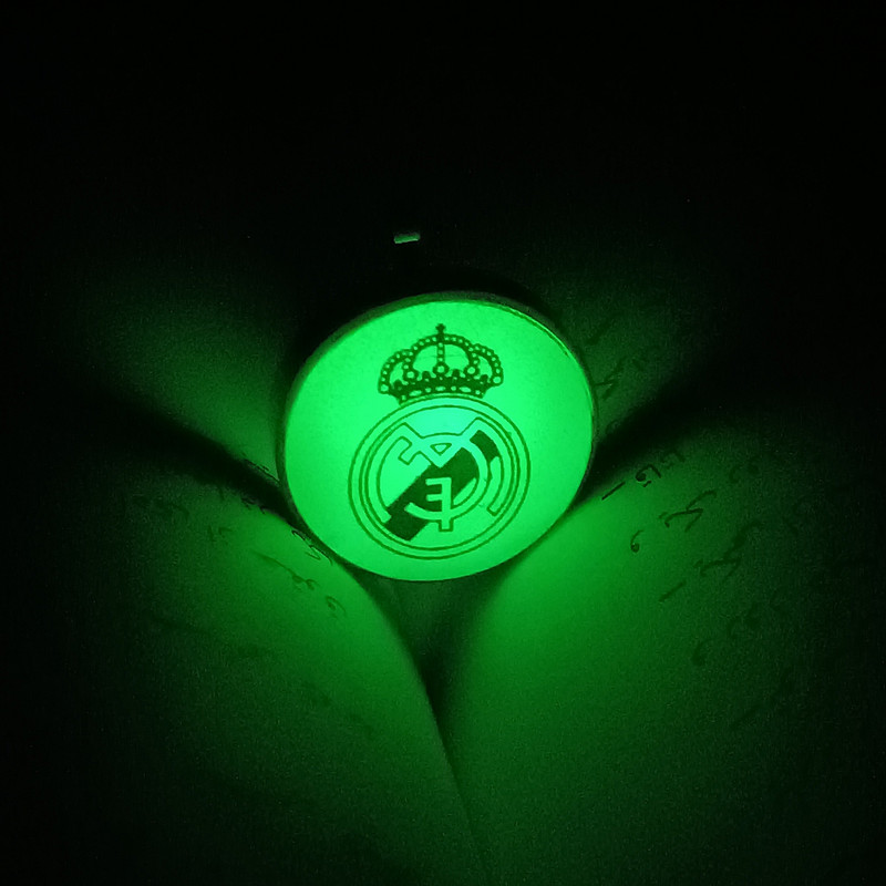 گردنبند مردانه مدل رئال مادرید شبتاب استیل