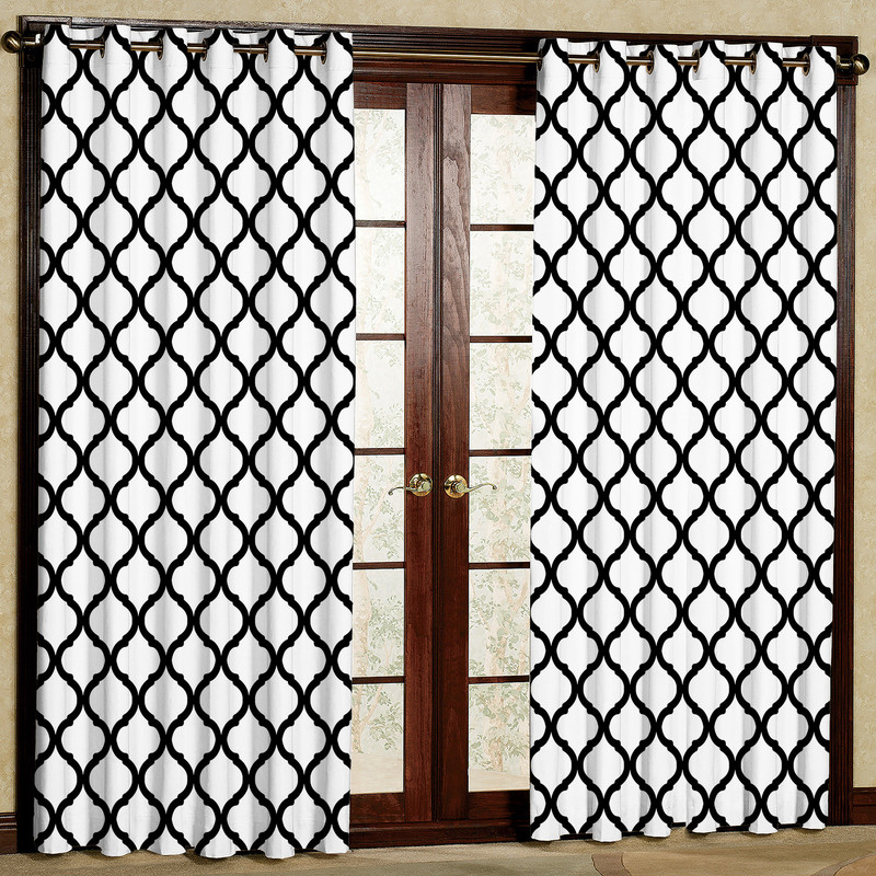 پرده مدل مخمل پانچی کد 1945T2 سایز 200x140 سانتی متر