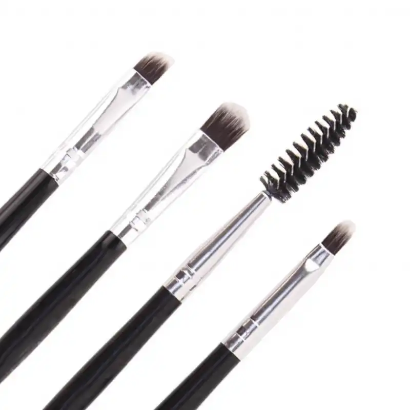 ست برس آرايشي مدل ٠٢٣٢ بسته ٧ عددي