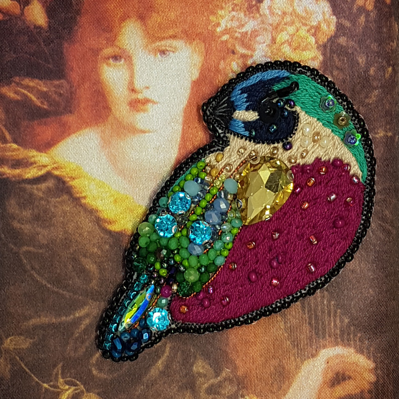 سنجاق سینه زنانه مدل گنجشک جواهردوزی کد GOL610